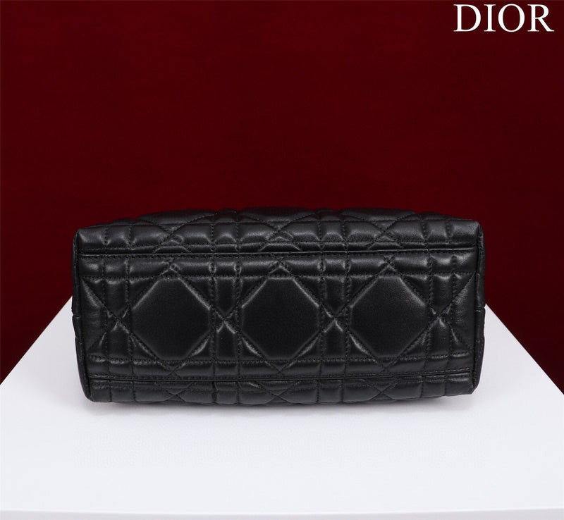 ELE - Dir Bags - 1709
