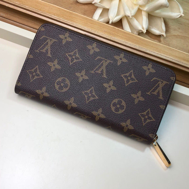 LOV2 Bags - Luxurious Bags  2409