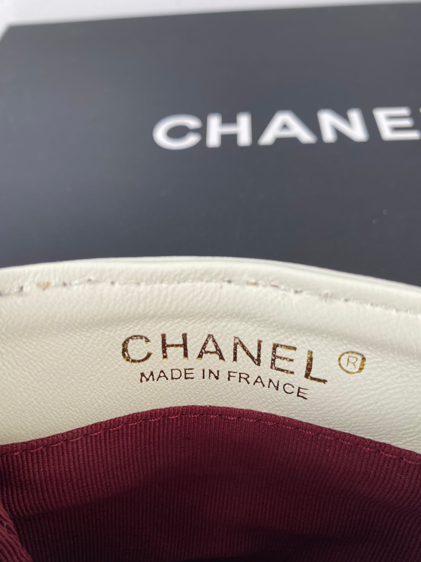 EN - New Bag CHL 423