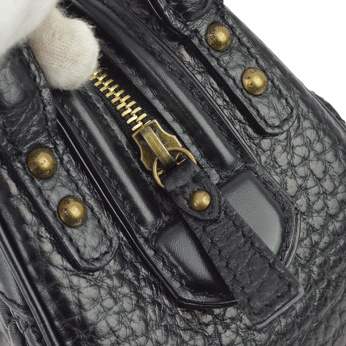 Louis Vuitton 2005 Black Monogram Vienna Clara Handbag M95105