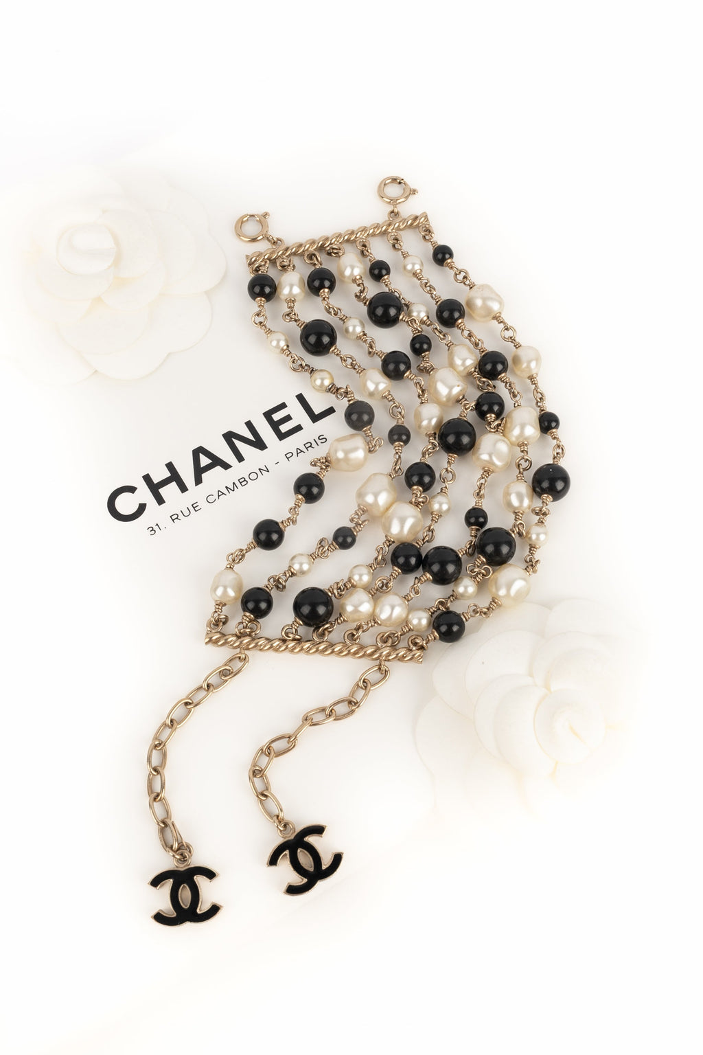 Bracelet de perles Chanel