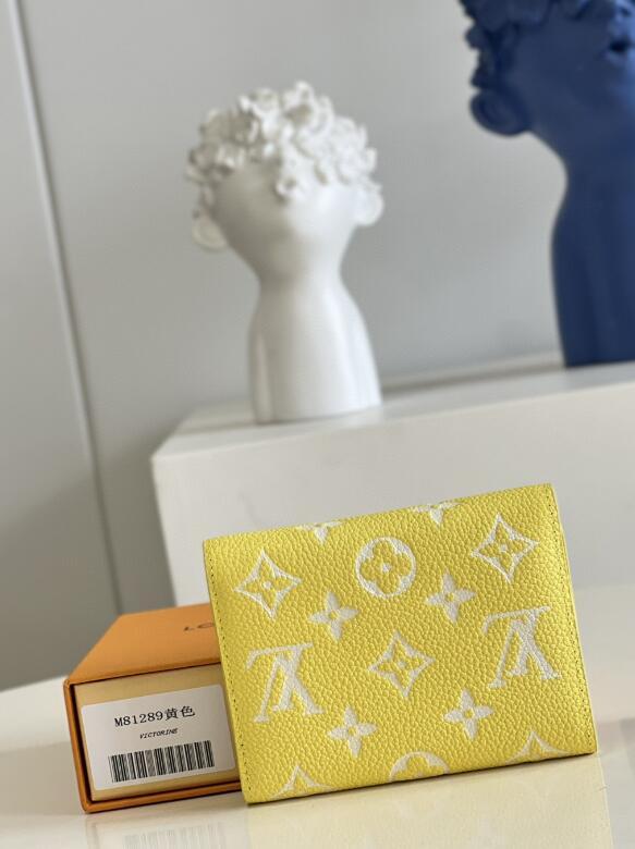 SAMC - Mix Wallets - 154
