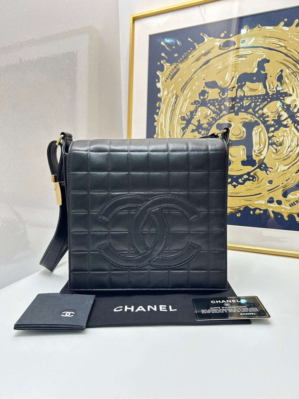 Preloved Chanel 21*22cm Black Bag 106626
