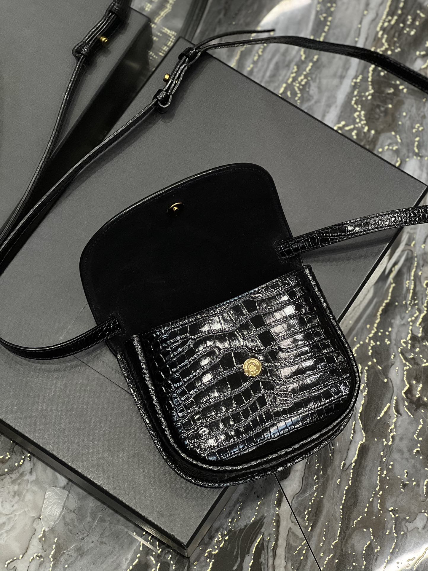 YSSL Kaia Small Satchel Black For Women, Women’s Bags 7in/18cm YSL‎ 619740DND0W1000