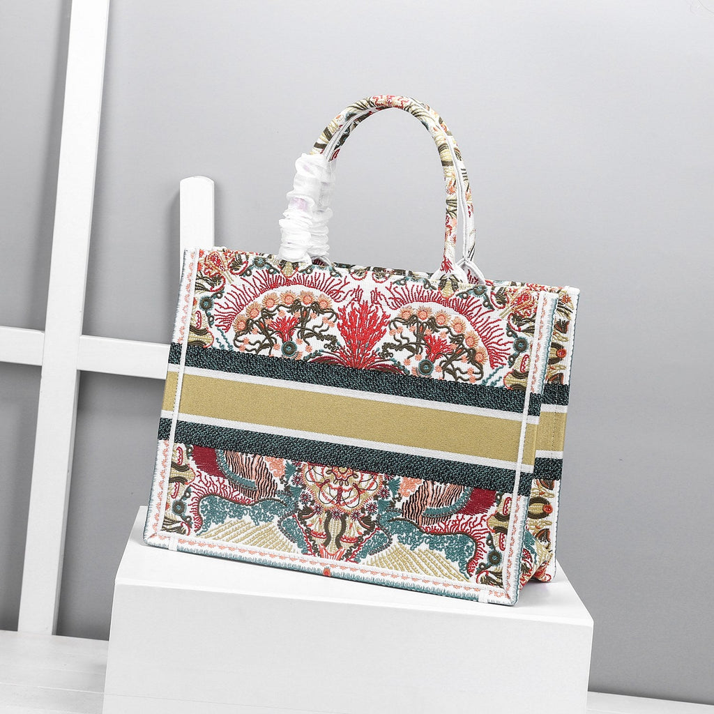 GLAMI MeGLAMIum Book Tote Bag By Maria Grazia Chiuri For Women 14in/36cm CD
