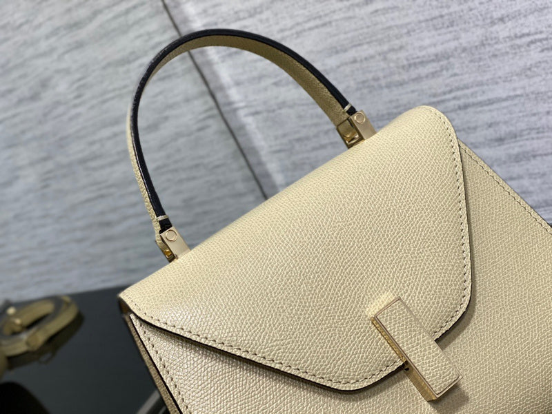 ELE - HMS Bags - 011