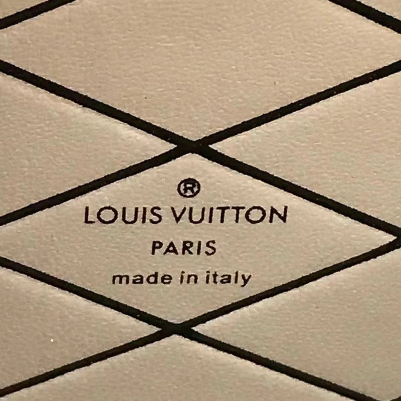 LOV2 Bags - Luxurious Bags  2445