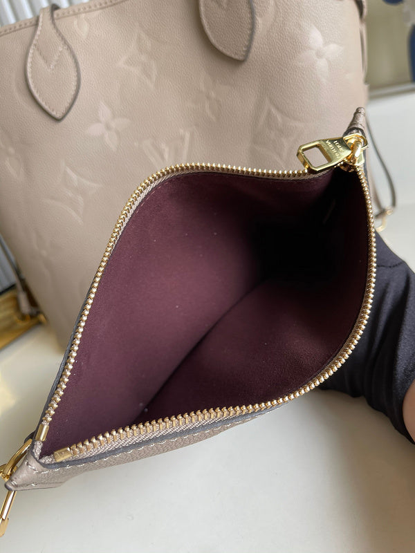 LOV2 Bags - Luxurious Bags  2531