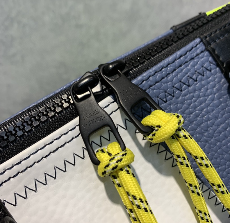 SAMC - LOV Bags - 1310