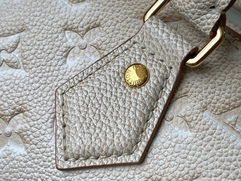 Fashion Lu-Vi bags - 4925