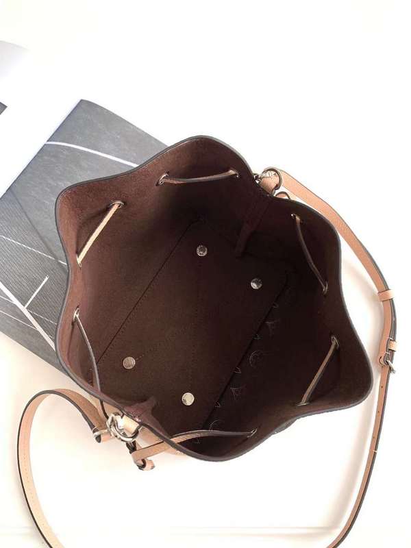 LOV2 Bags - Luxurious Bags  1133