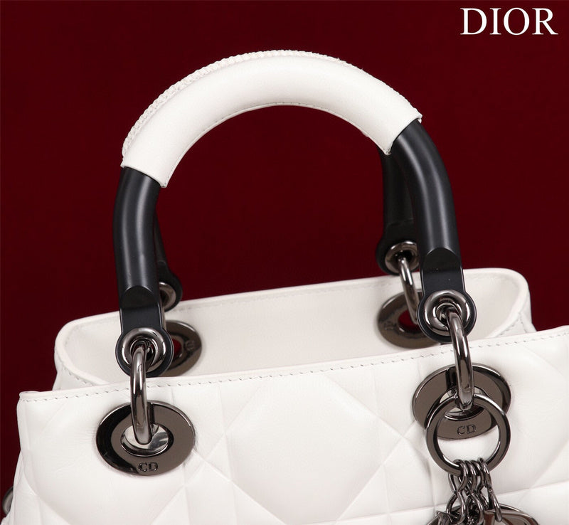 ELE - Dir Bags - 1786