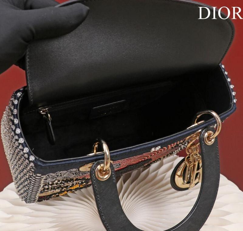 SAMCC - DOR Bags - 096