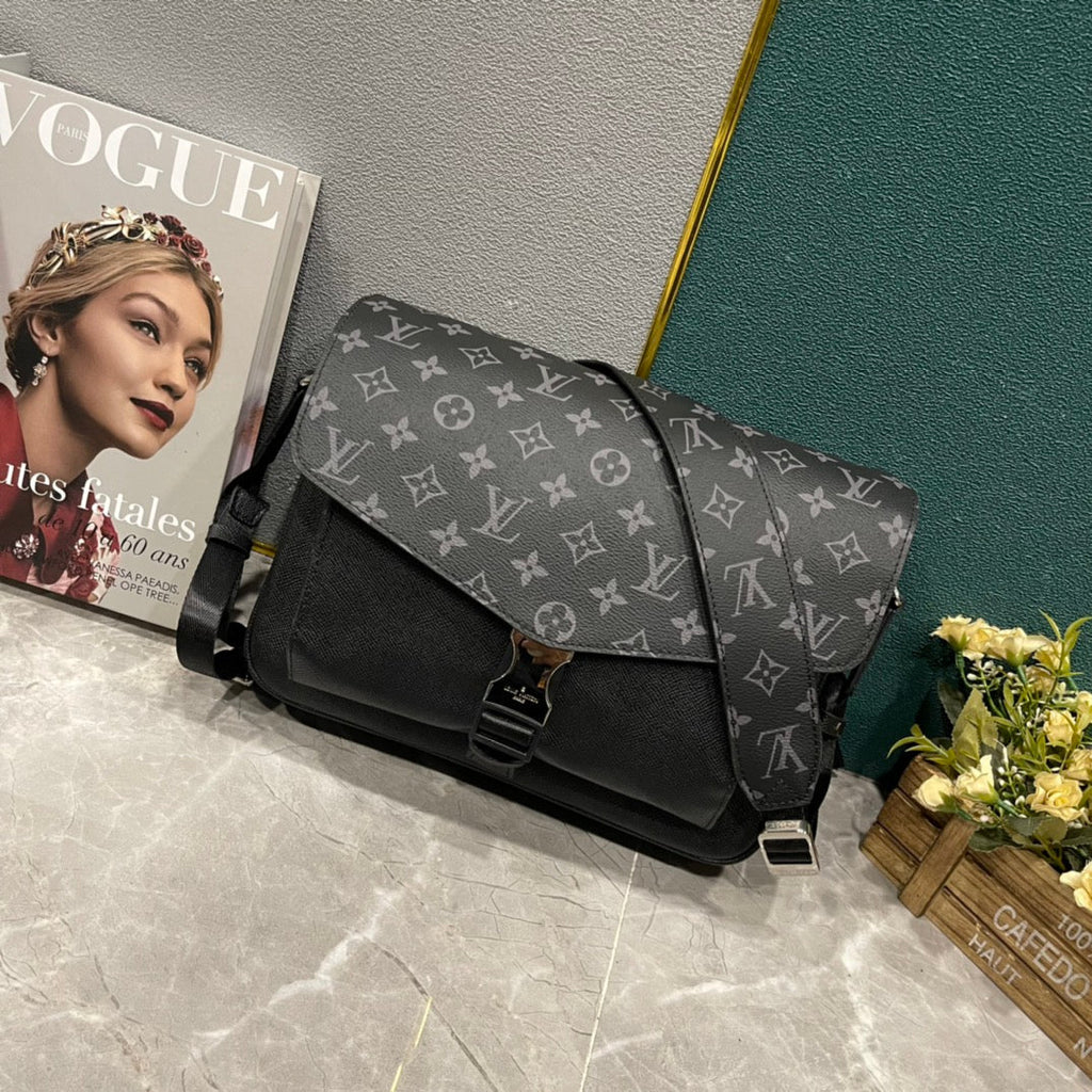 EN - Luxury Bags LUV 847