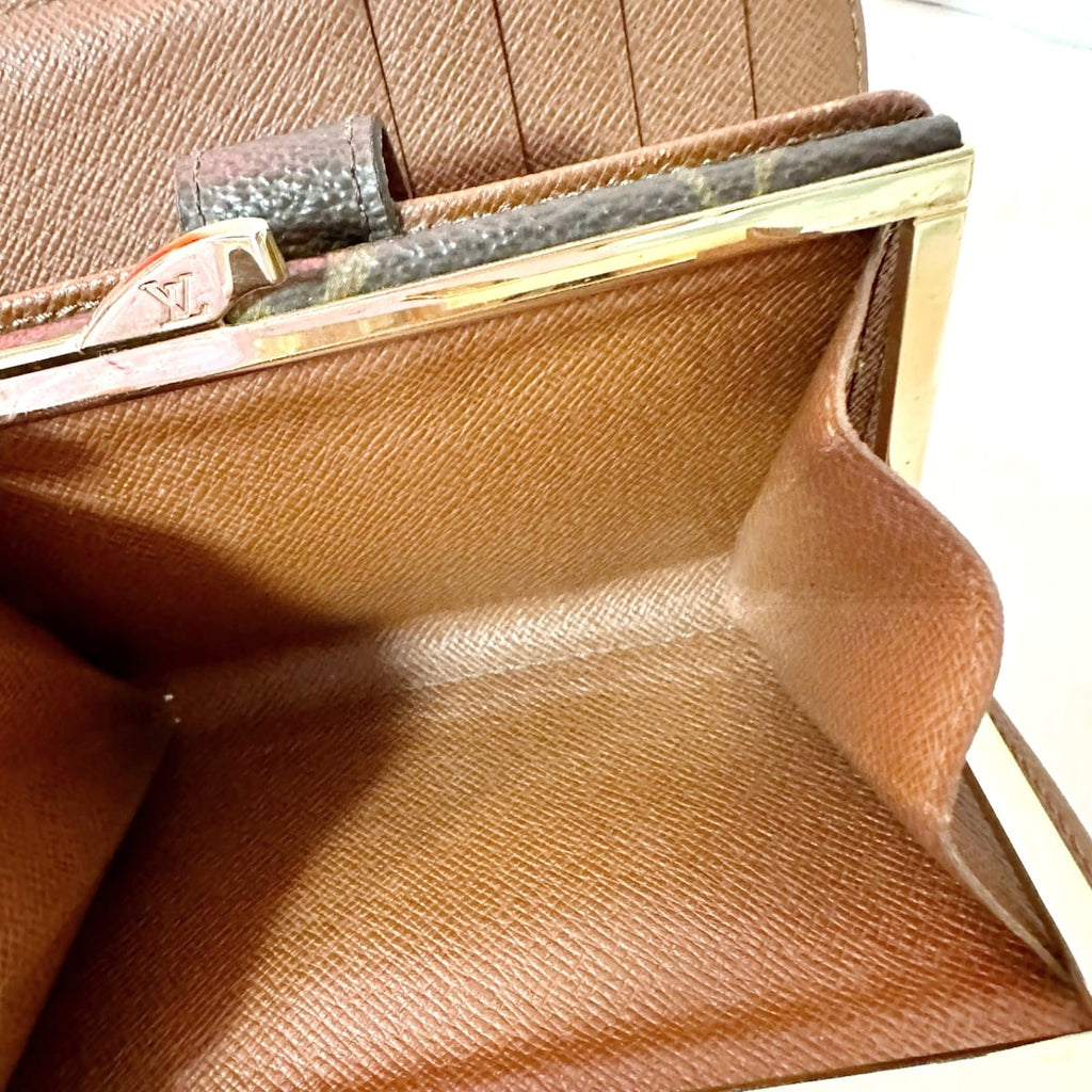Louis Vuitton Viennois  Canvas Wallet  ()