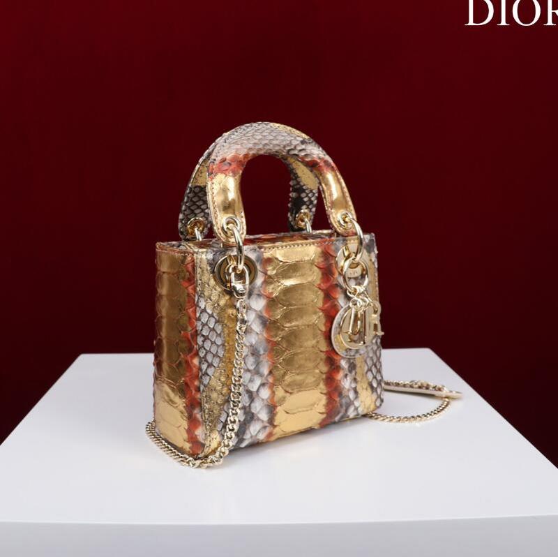 SAMCC - DOR Bags - 101