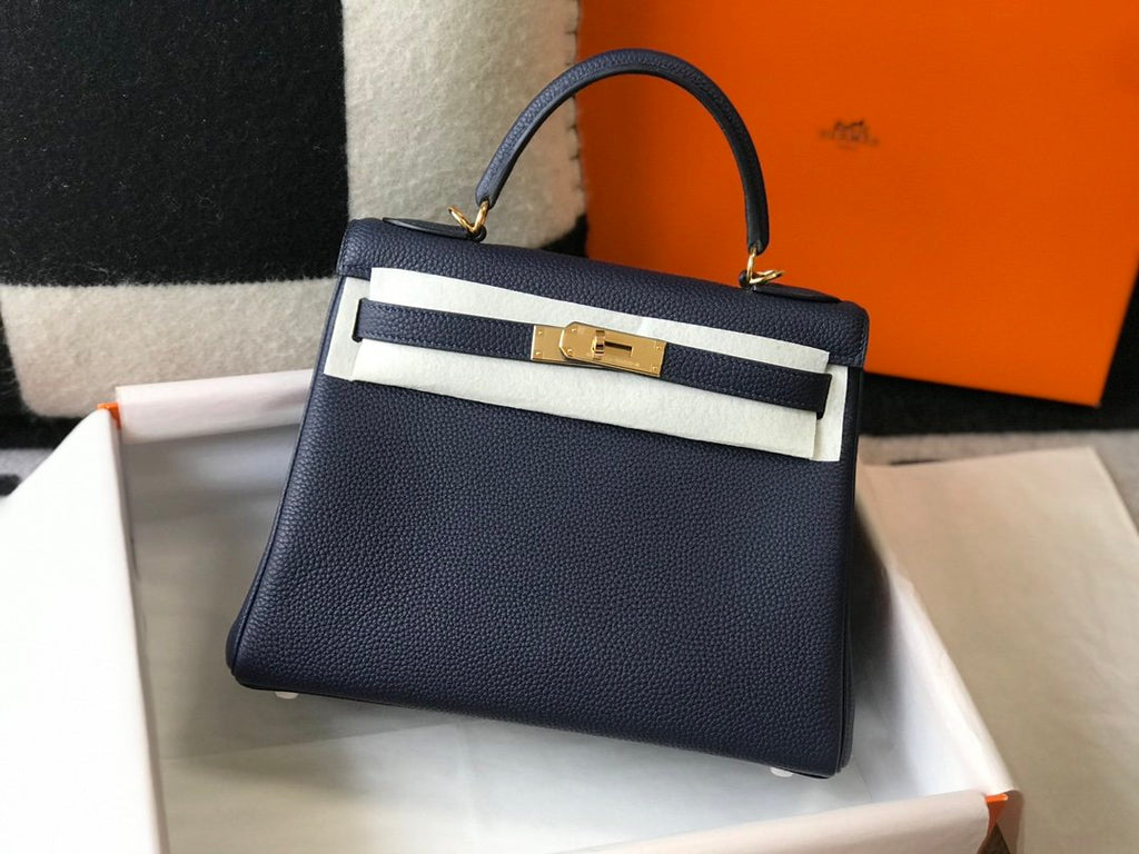 HM Kelly 32 Taurillon Clemence Blue Nuit Bag For Women, Women’s Handbags, Shoulder Bags 12.5in/32cm