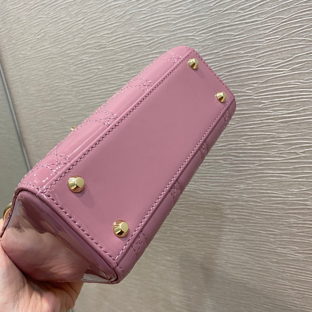 GLAMI Mini Lady Bag with Chain Gold Toned Hardware, Coral Pink, For Women WomenÃ¢â‚¬â„¢s Handbags, 18cm CD