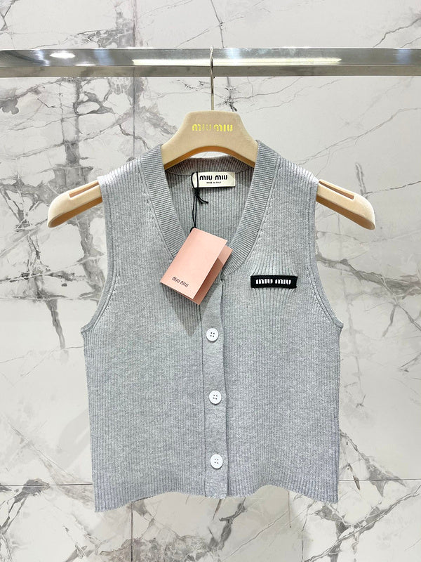 Glami - MMU Women Clothes - 517