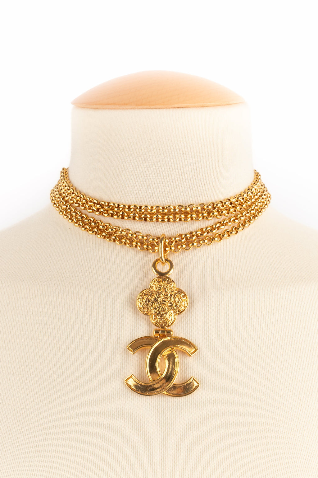Collier pendentif Chanel Automne 1995