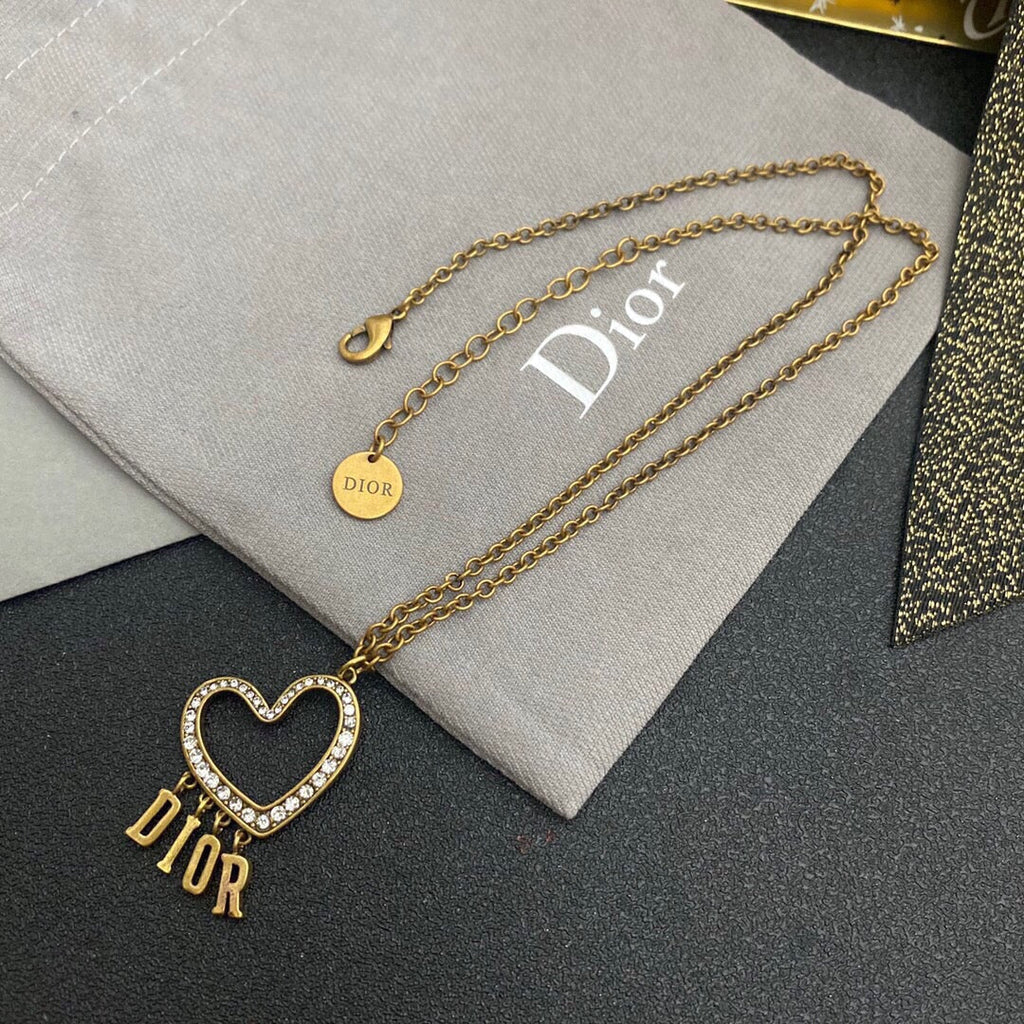EN - Lux Necklace DIR002