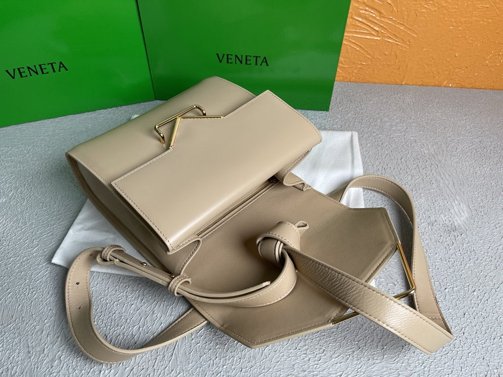 GLAMI Clip Bag Beige, For Women, WomenÃƒÂ¢Ã¢â€šÂ¬Ã¢â€žÂ¢s Bags 9in/23cm