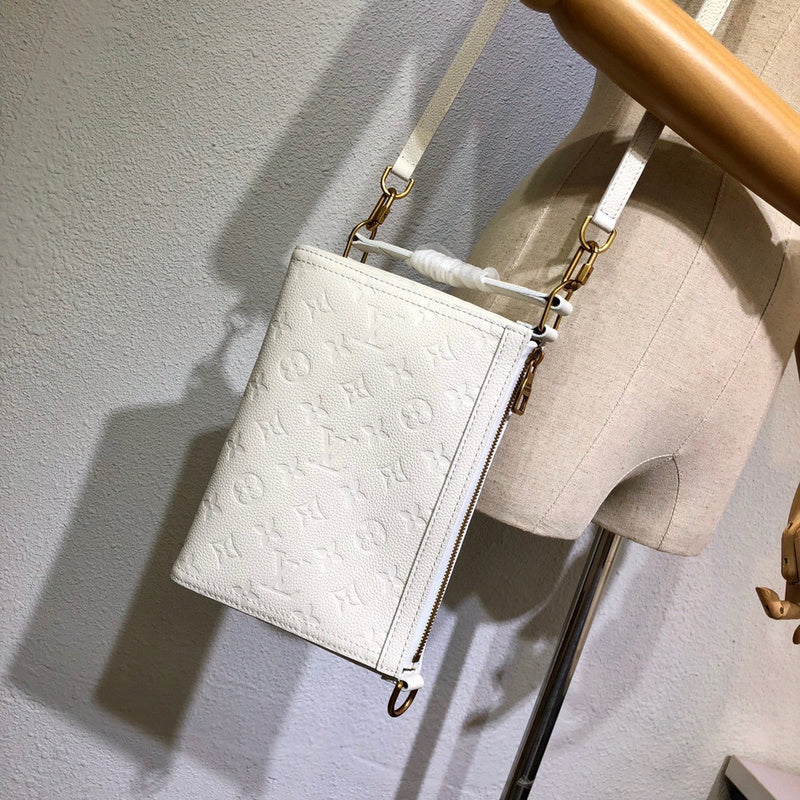 LOV2 Bags - Luxurious Bags  1906