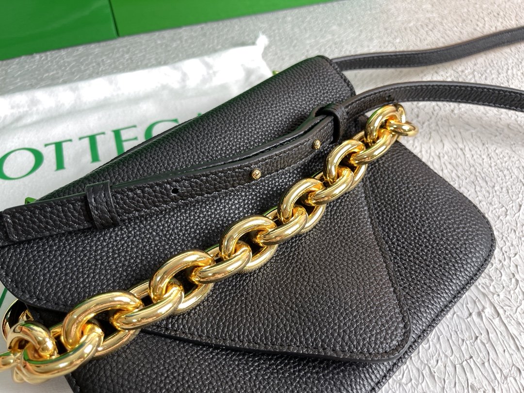 GLAMI Mount Black, For Women, WomenÃƒÂ¢Ã¢â€šÂ¬Ã¢â€žÂ¢s Bags 8.3in/21cm 667399V12M08425