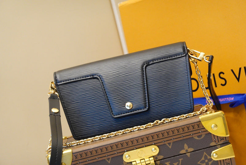 LOV2 Bags - Luxurious Bags  1507