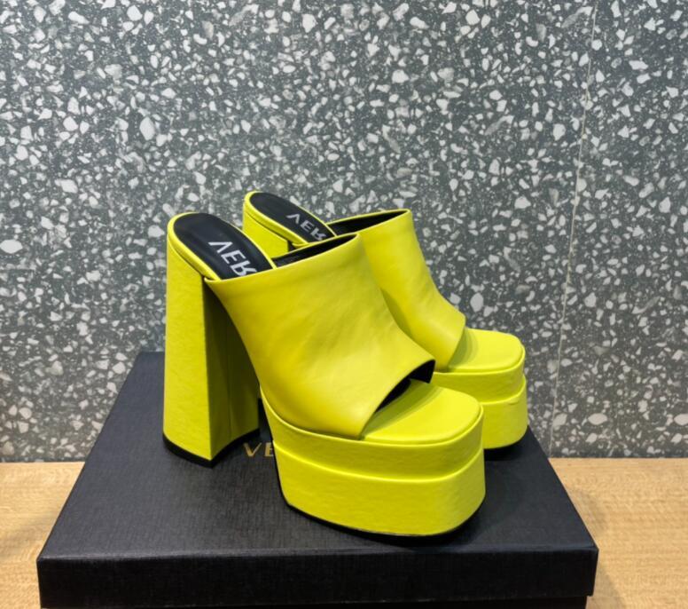 SAMC - VAR Women Shoes - 105