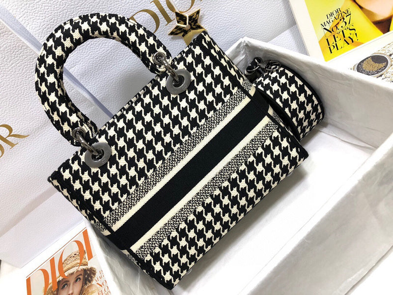 ELE - Dir Bags - 1639