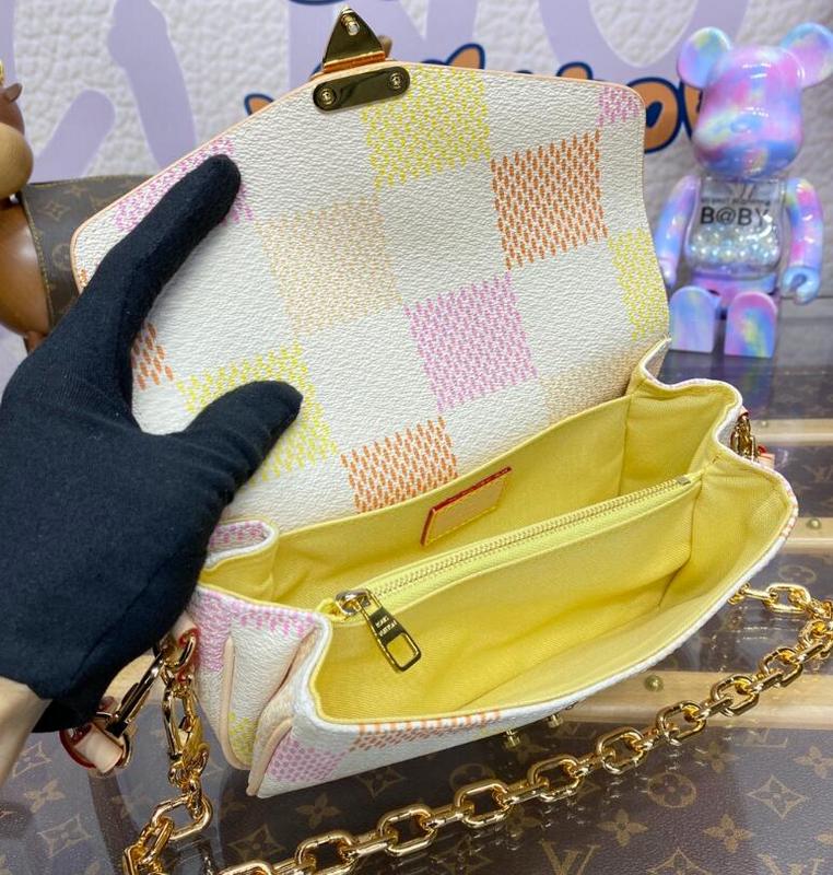 SAMC - LOV Bags - 297