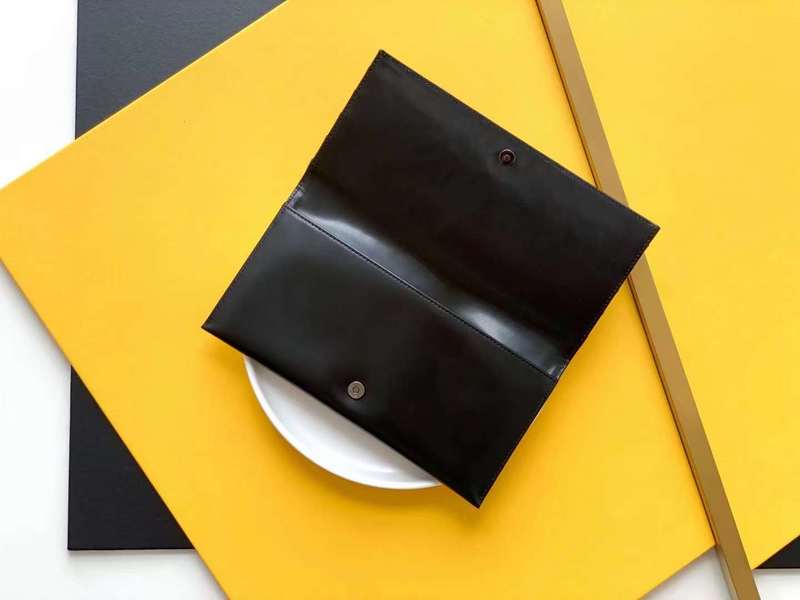 ELE - SLY Bags 003