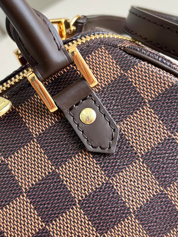 Glamy - LOV Bags - 069