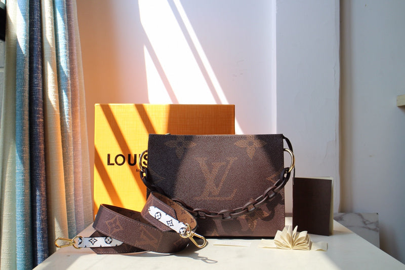 LOV2 Bags - Luxurious Bags  2662