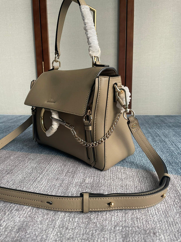 Glamy - CLE Bags - 710