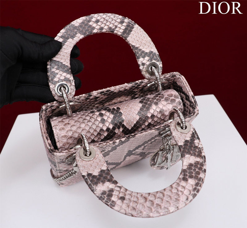 ELE - Dir Bags - 1695