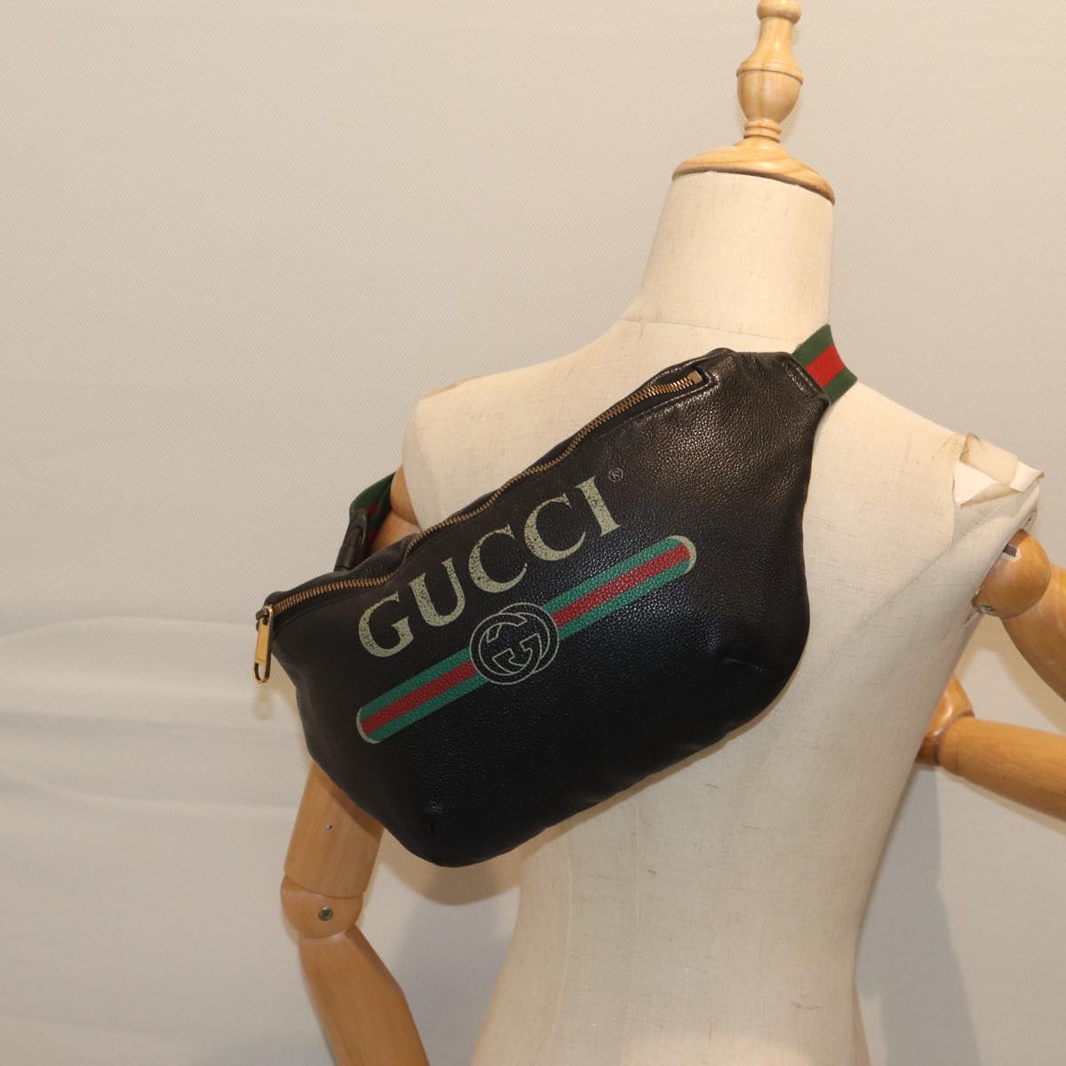 GUCCI Web Sherry Line Body Bag Leather Black Red Green 493869 71516