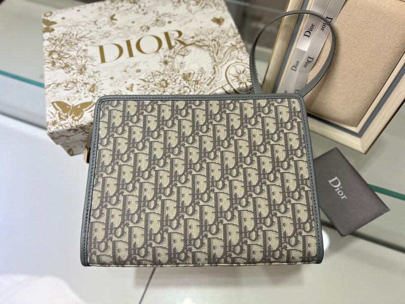 ELE - Dir Bags - 589