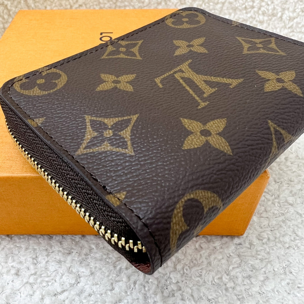 LV Zippy Card Holder / Coin Purse in Monogram Canvas GHW