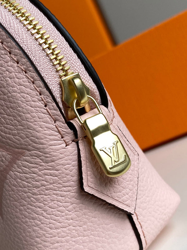 LOV2 Bags - Luxurious Bags  1577