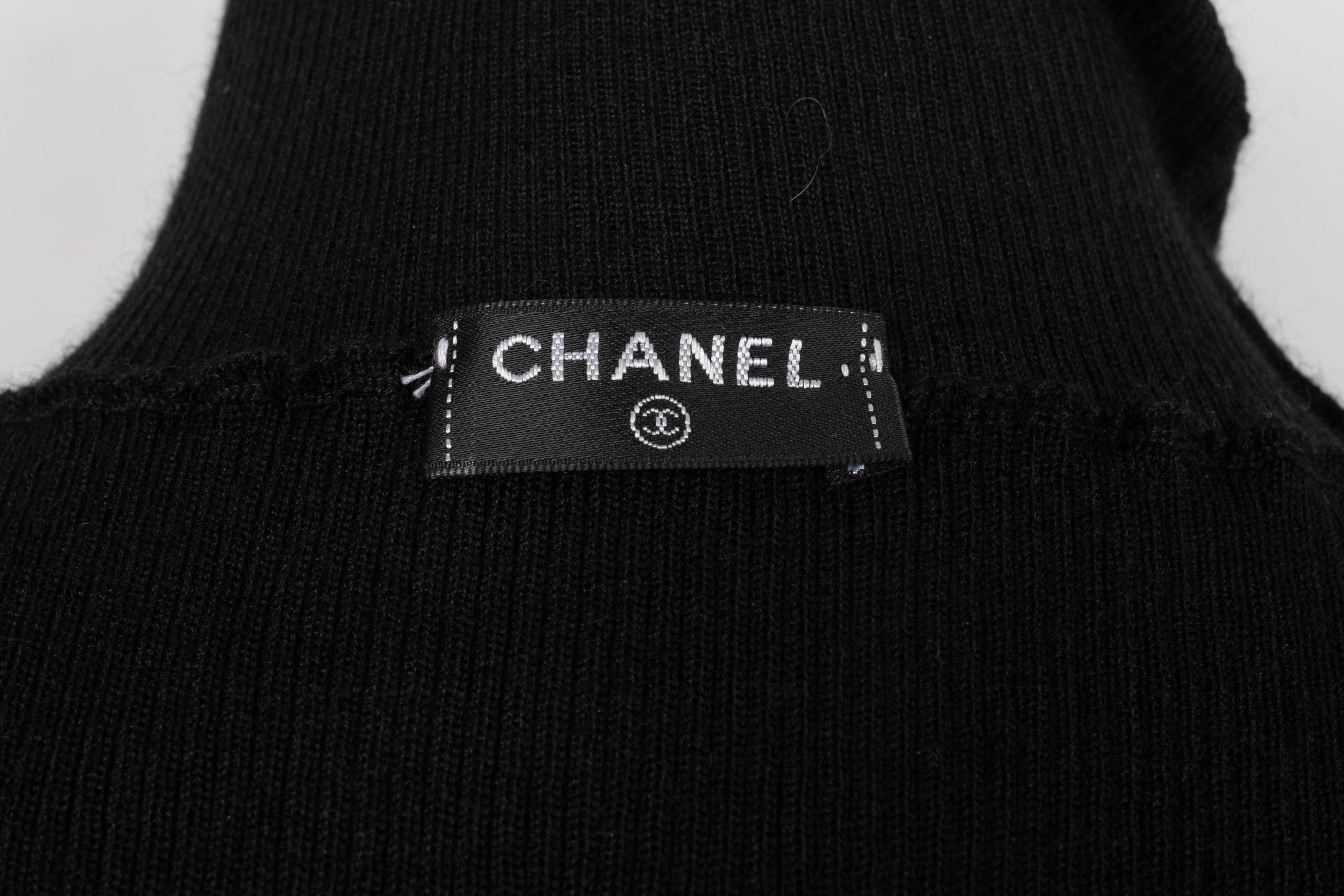 Pull noir Chanel