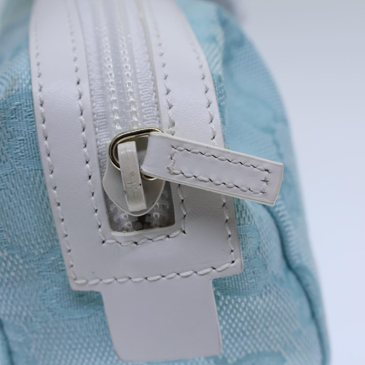 GUCCI GG Canvas Pouch Light Blue 039 1118 72109