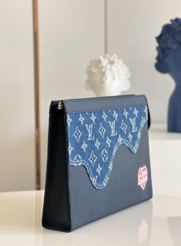 SAMC - LOV Bags - 1942