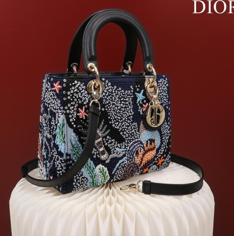 SAMCC - DOR Bags - 093