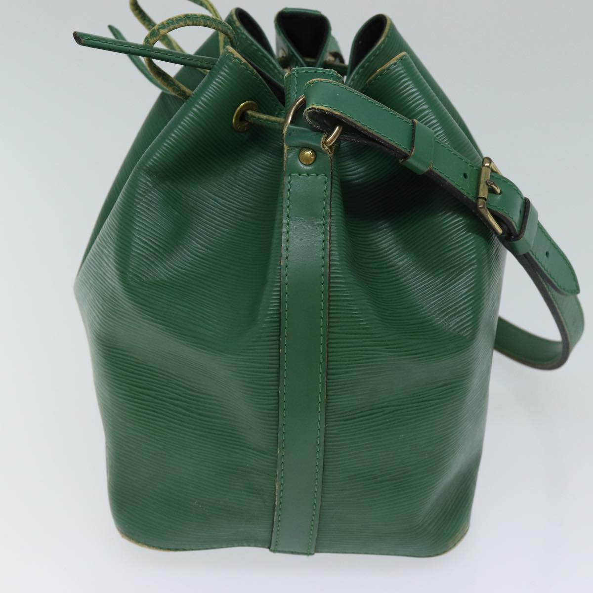 Louis Vuitton Epi Petit Noe Shoulder Bag Green