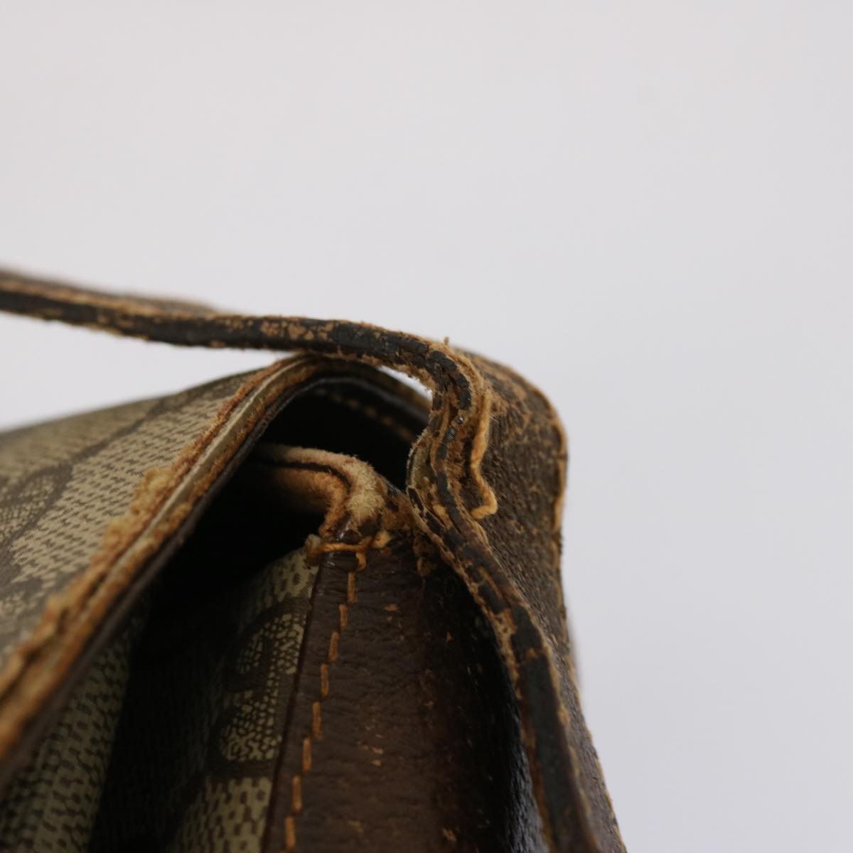GUCCI GG Supreme Web Sherry Line Shoulder Bag PVC Beige 904 02 084 73034