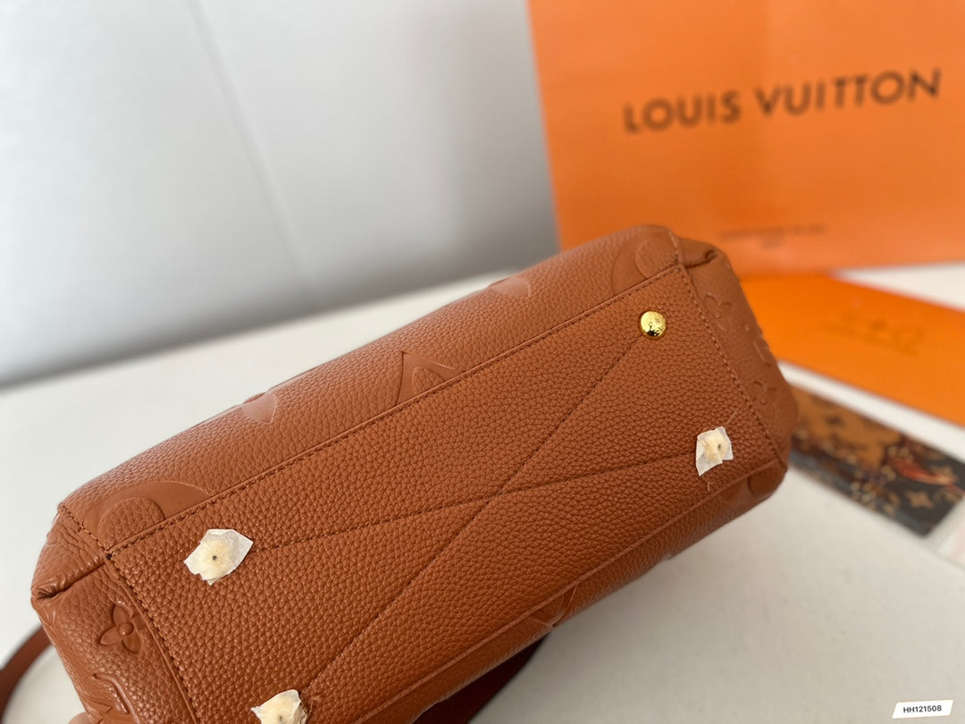 EN - New Lux Bags LUV 527