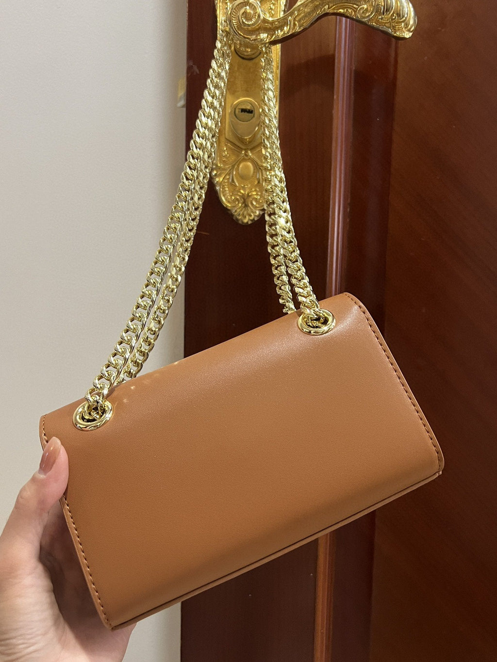 GLAMI Polished 3.5 Phone Bag Brown For Women 7.3in/19cm GLAMI
