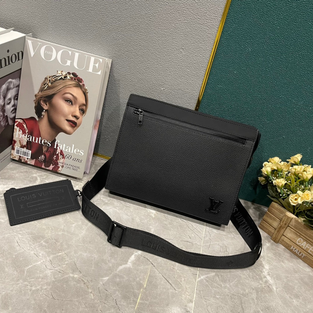 EN - Luxury Bags LUV 858